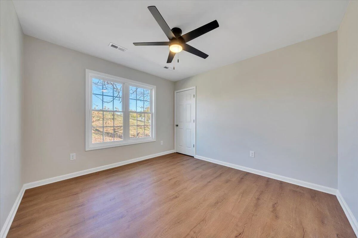 3527 Troutland AVE NW - Photo 17
