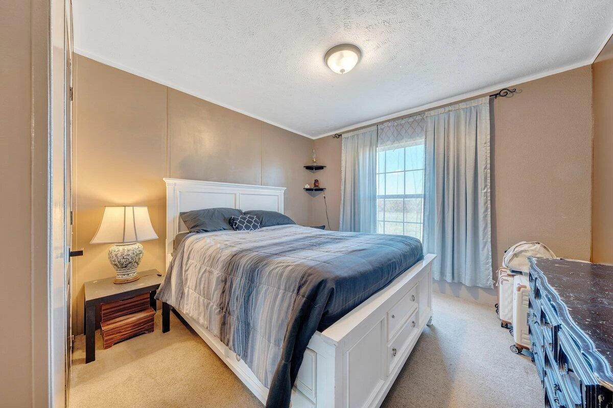 538 Long Horne RD - Photo 18