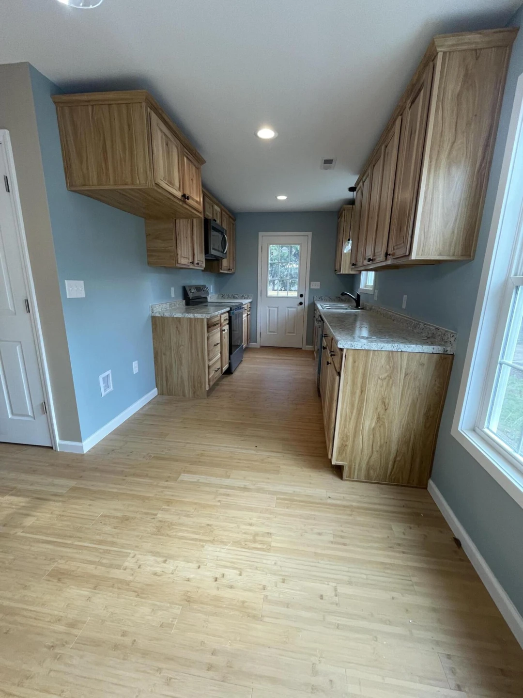 1507 23rd ST NE - Photo 7