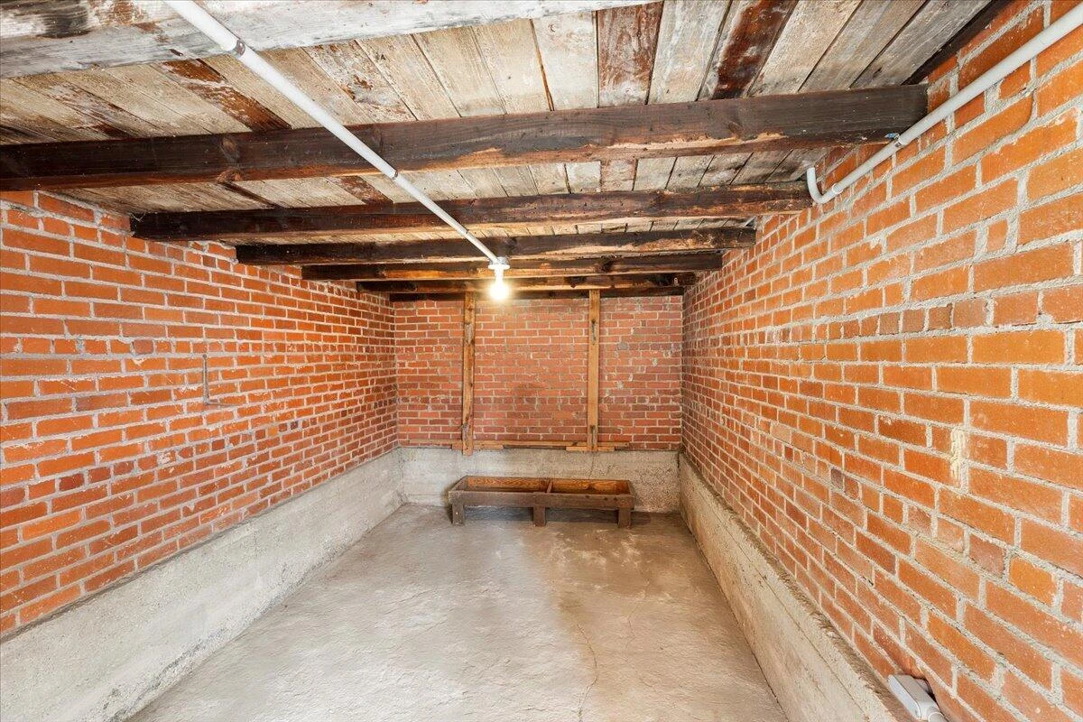 118 NE 6th ST NE - Photo 51