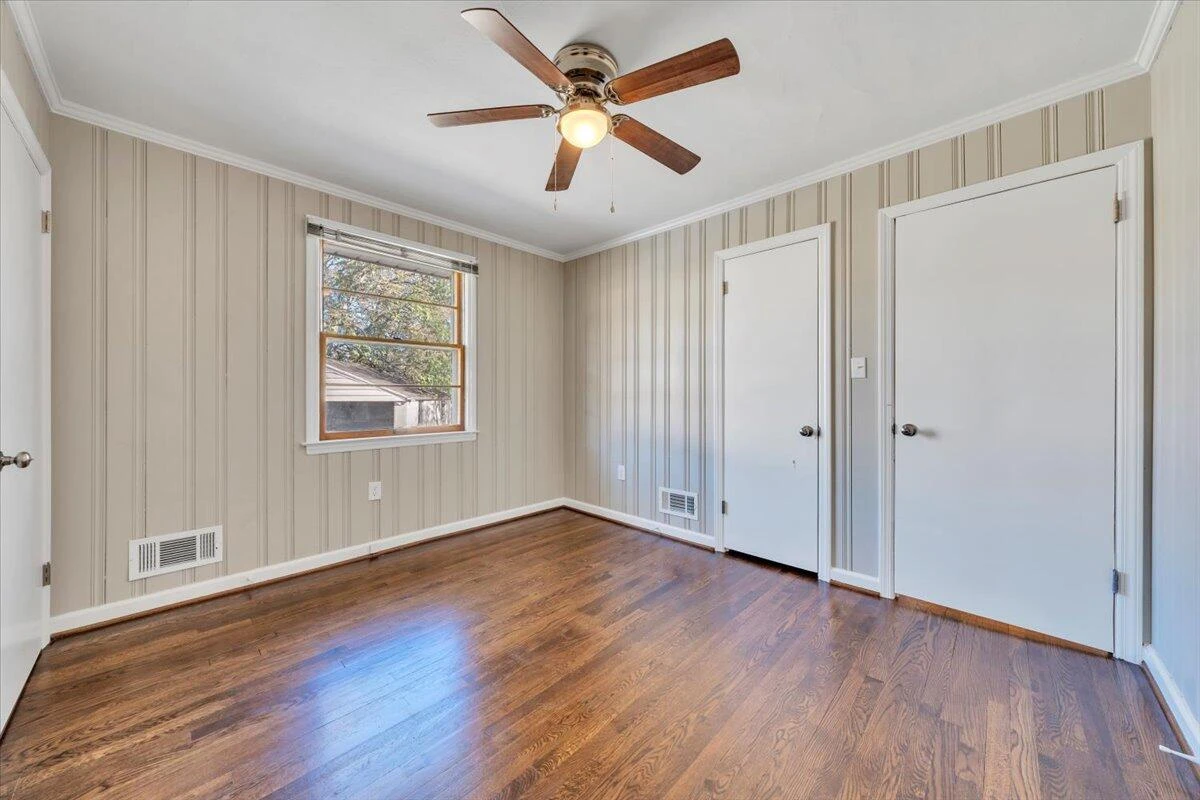 4605 PEACH TREE DR NW - Photo 12
