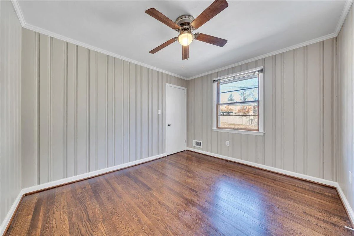 4605 PEACH TREE DR NW - Photo 13