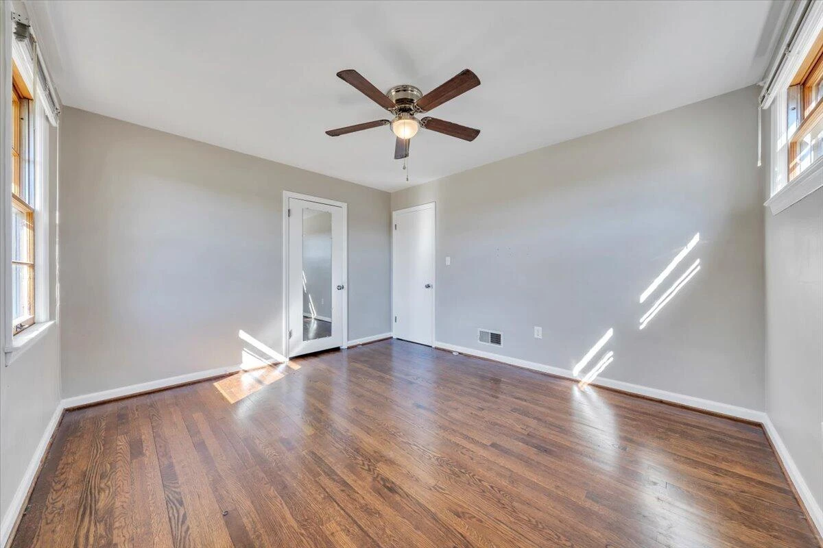 4605 PEACH TREE DR NW - Photo 15