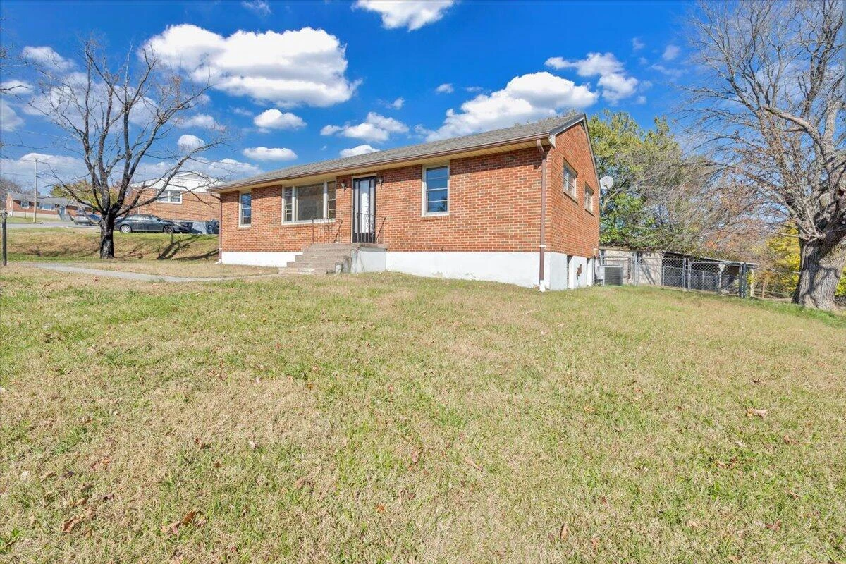 4605 PEACH TREE DR NW - Photo 39