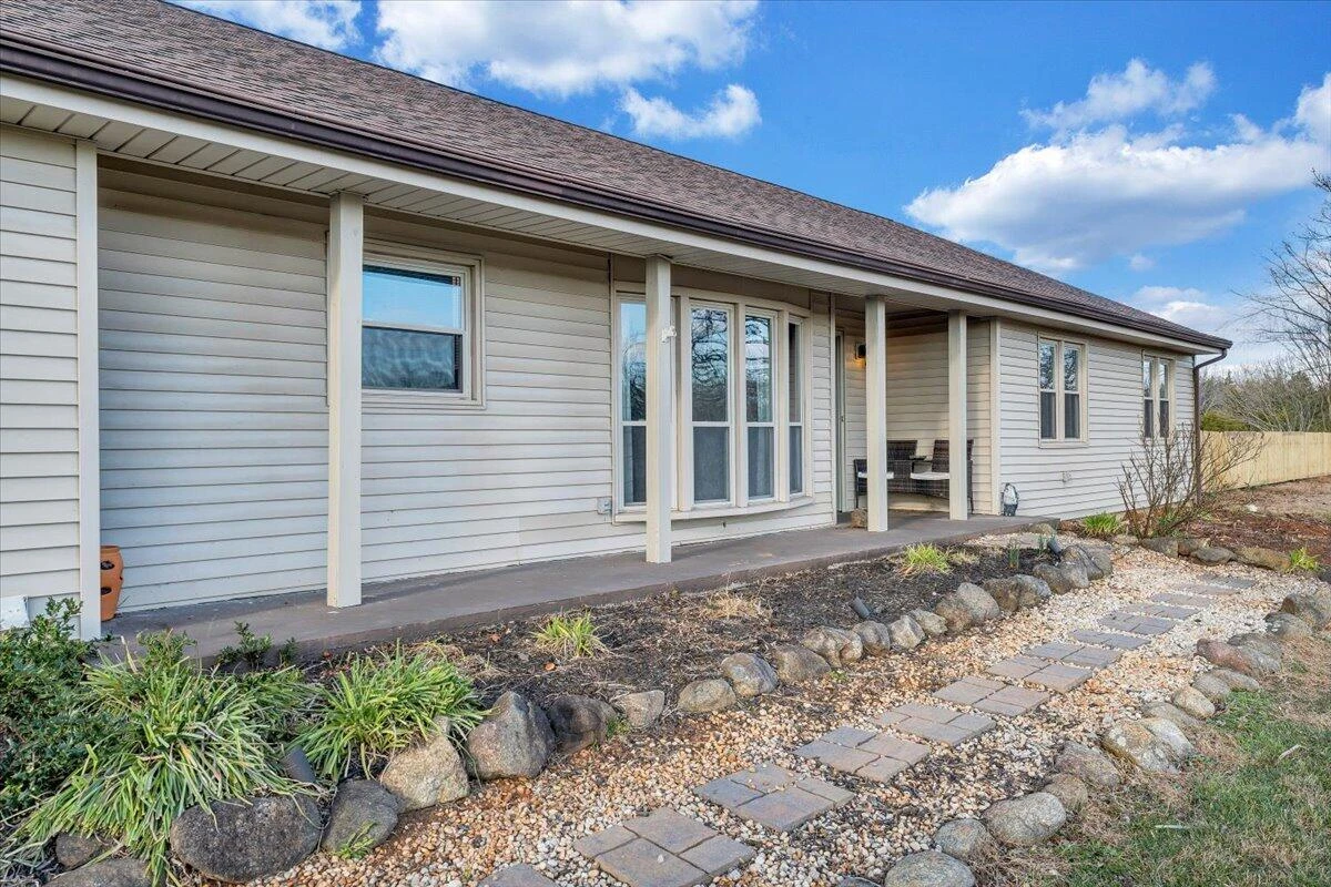 112 Donegal LN - Photo 41