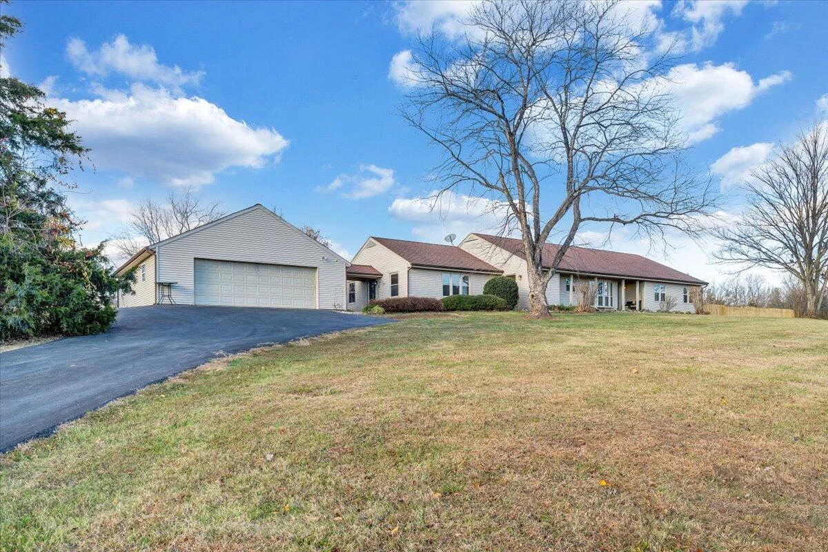 112 Donegal LN - Photo 45
