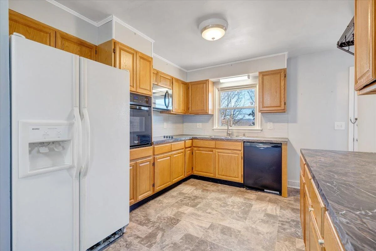 5727 Santa Anita TER - Photo 11