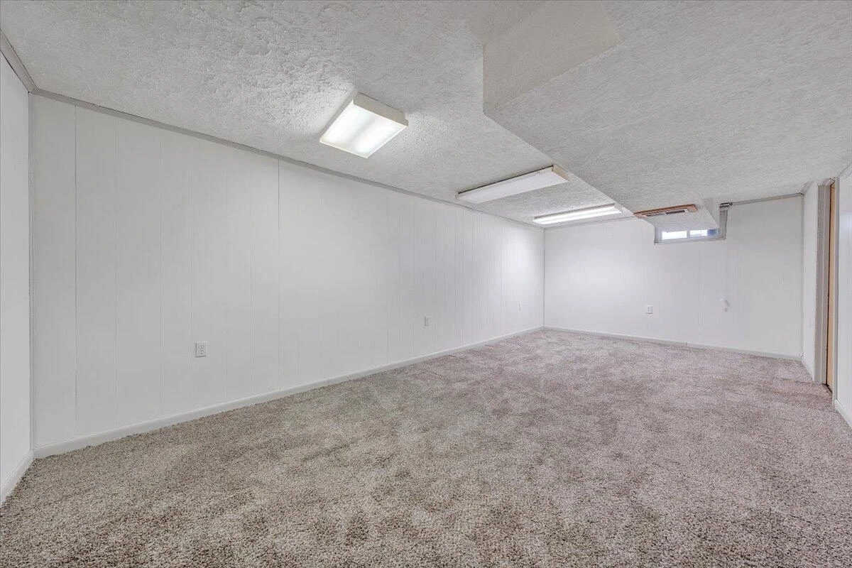 5727 Santa Anita TER - Photo 27