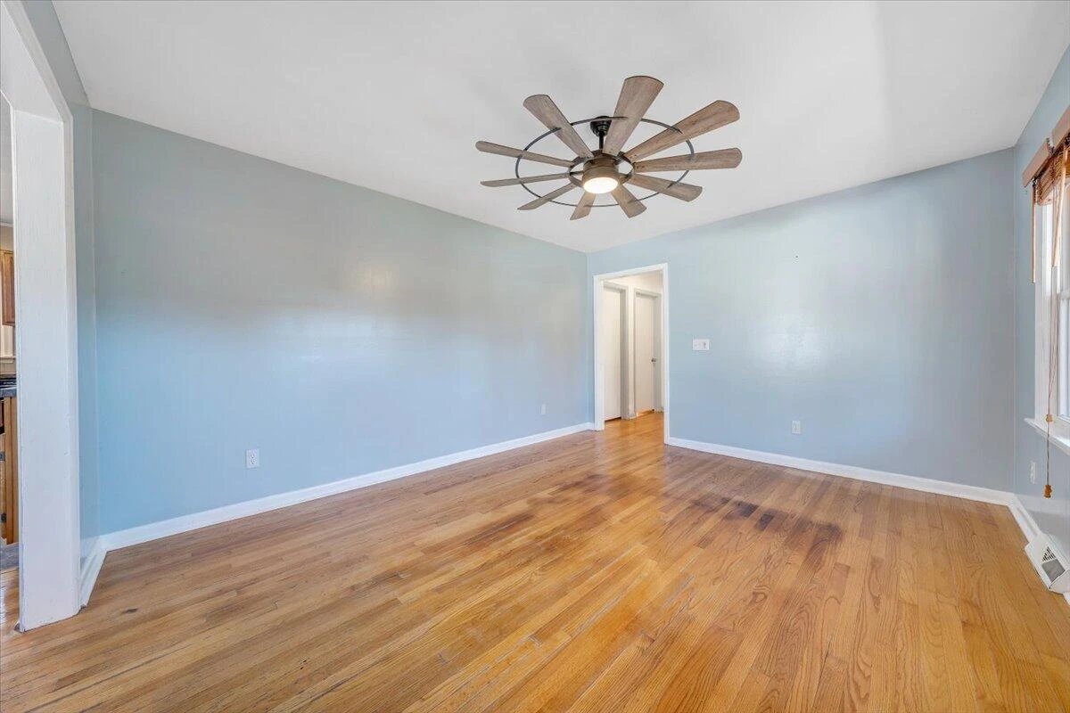 5727 Santa Anita TER - Photo 3