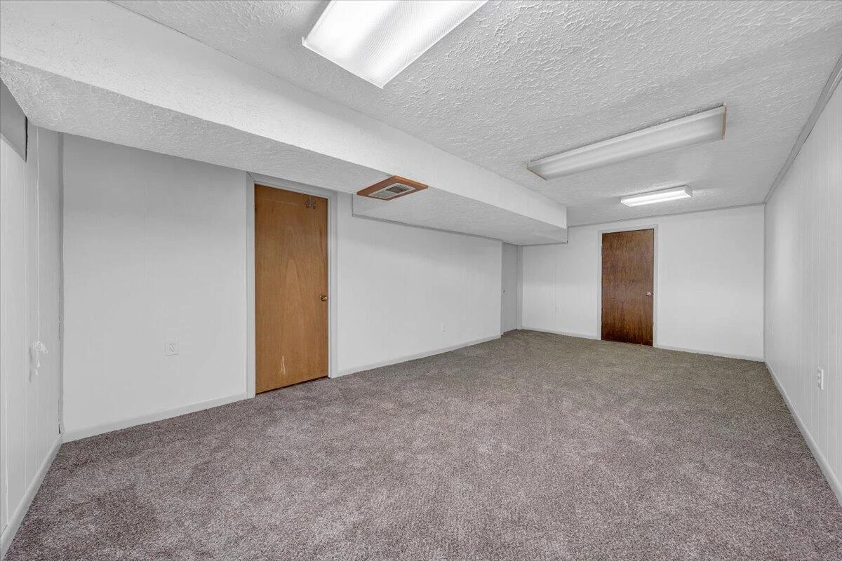 5727 Santa Anita TER - Photo 30