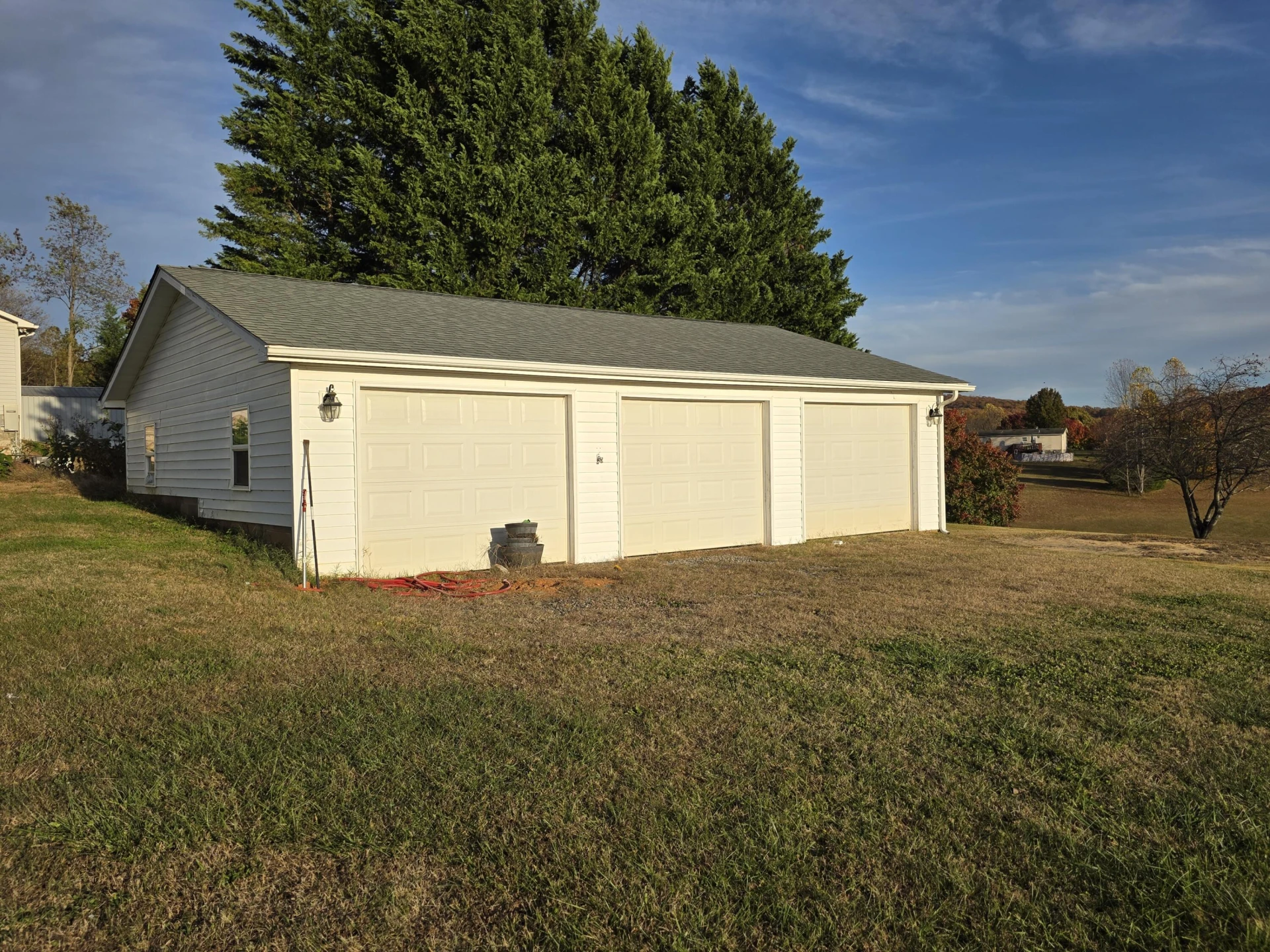 85 Chestnut Meadows DR - Photo 4