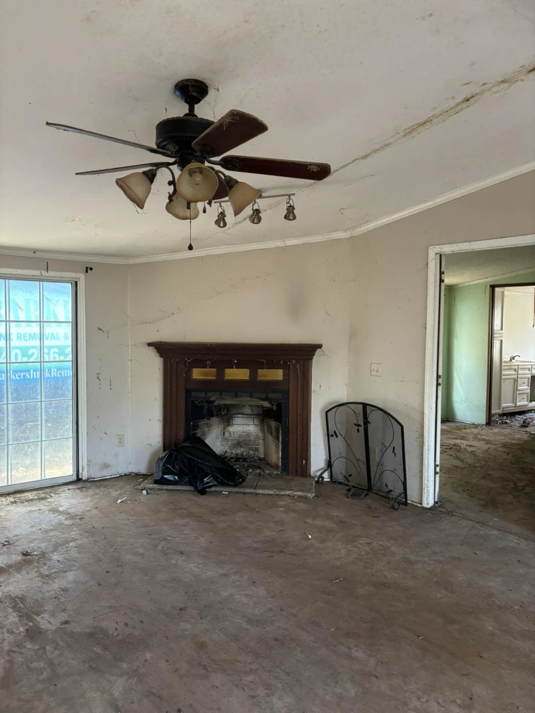8444 Jeters Chapel RD - Photo 2