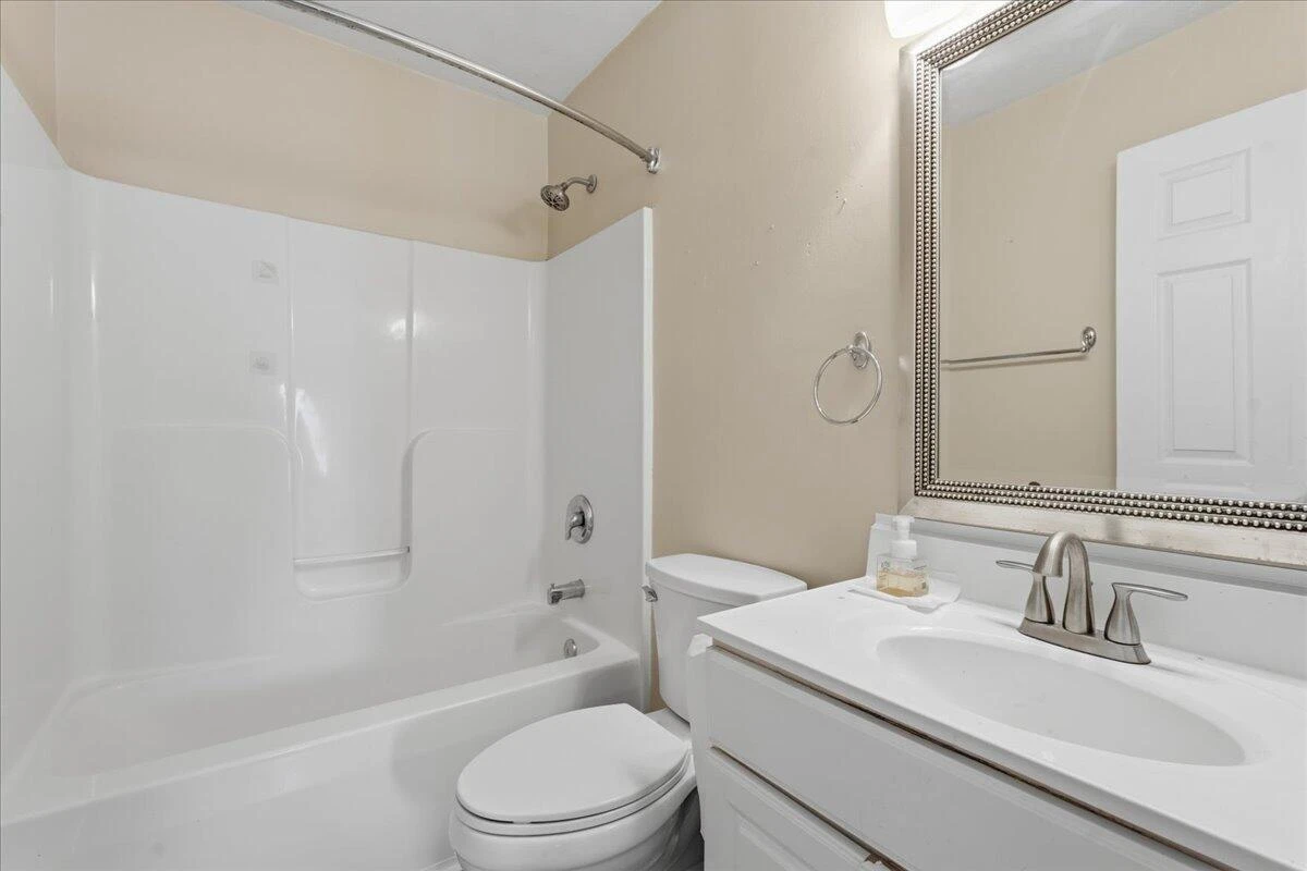 3760 Melcher ST SE - Photo 23