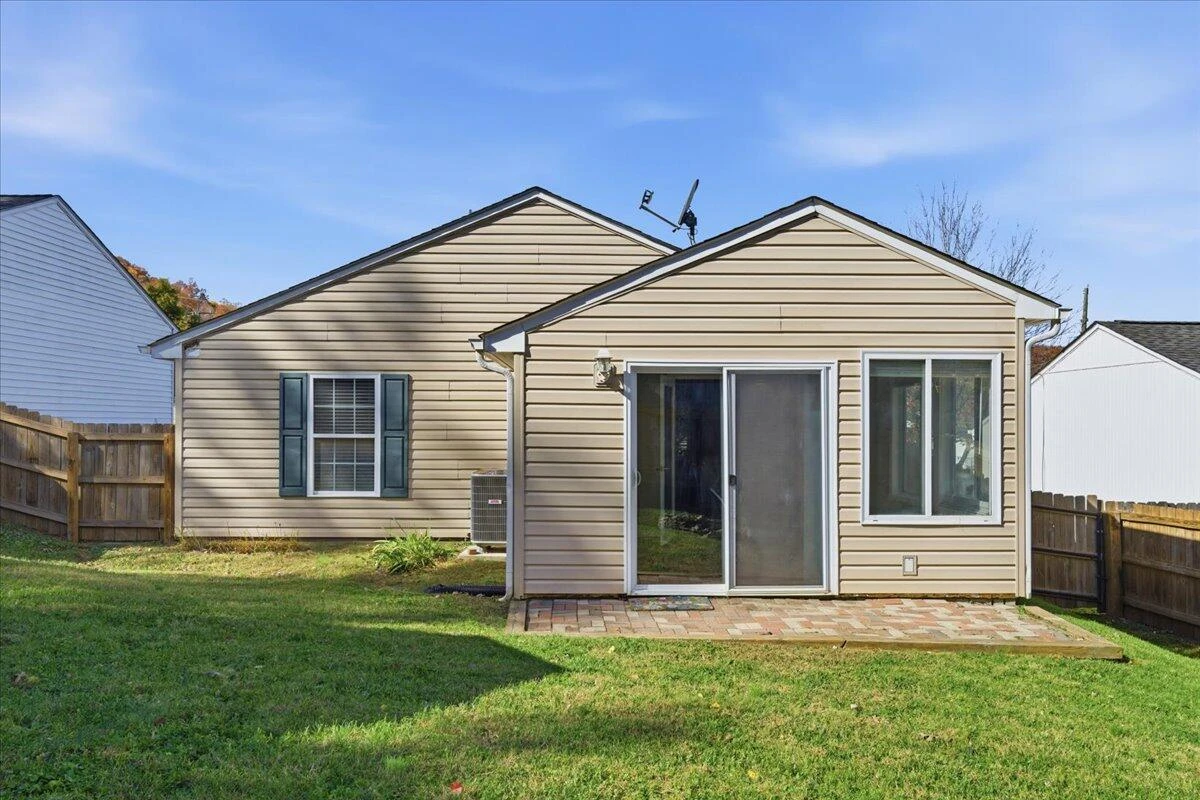 3760 Melcher ST SE - Photo 28