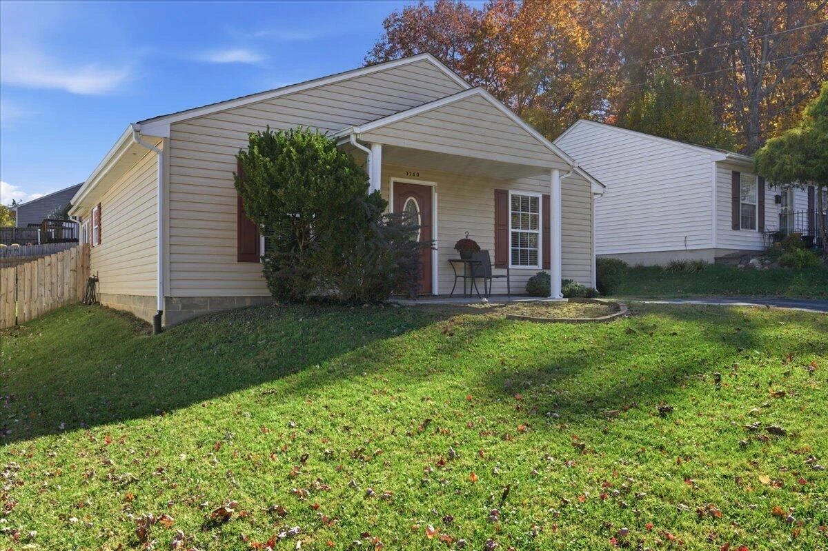 3760 Melcher ST SE - Photo 3