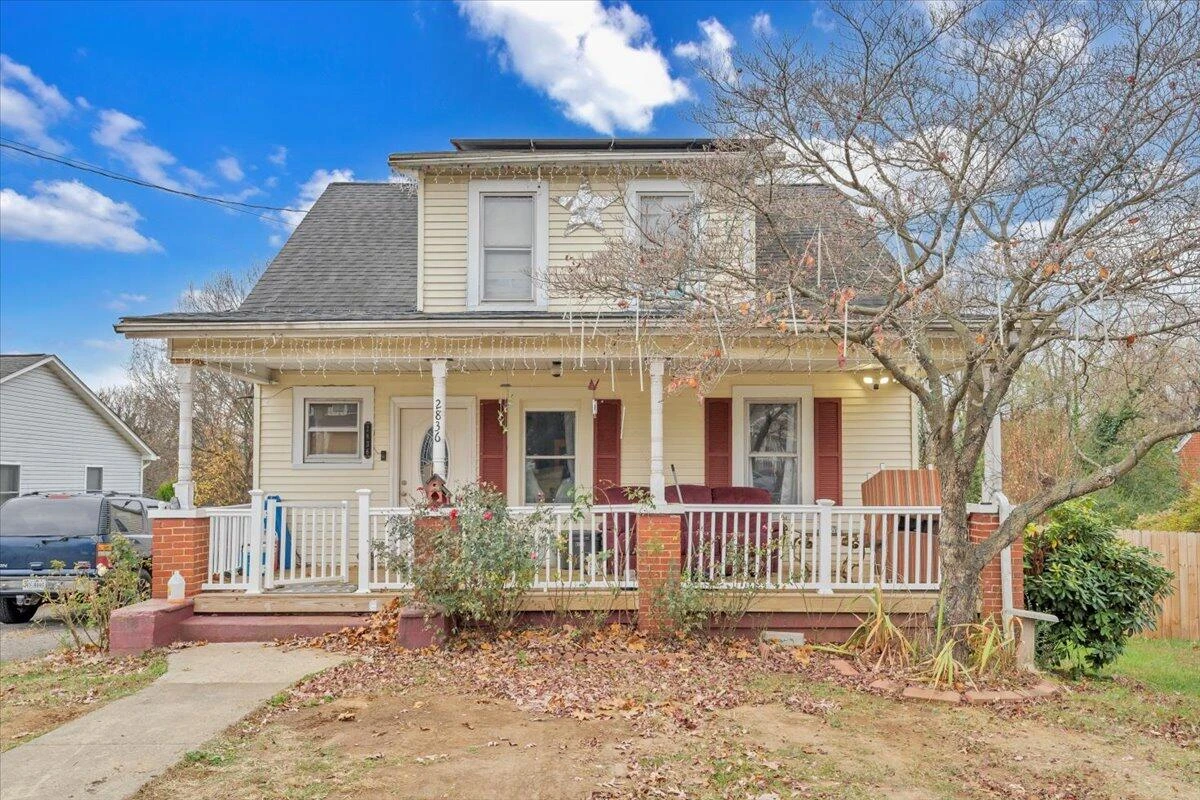 2836 Clifton ST NW