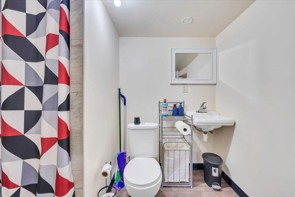 2836 Clifton ST NW - Photo 32
