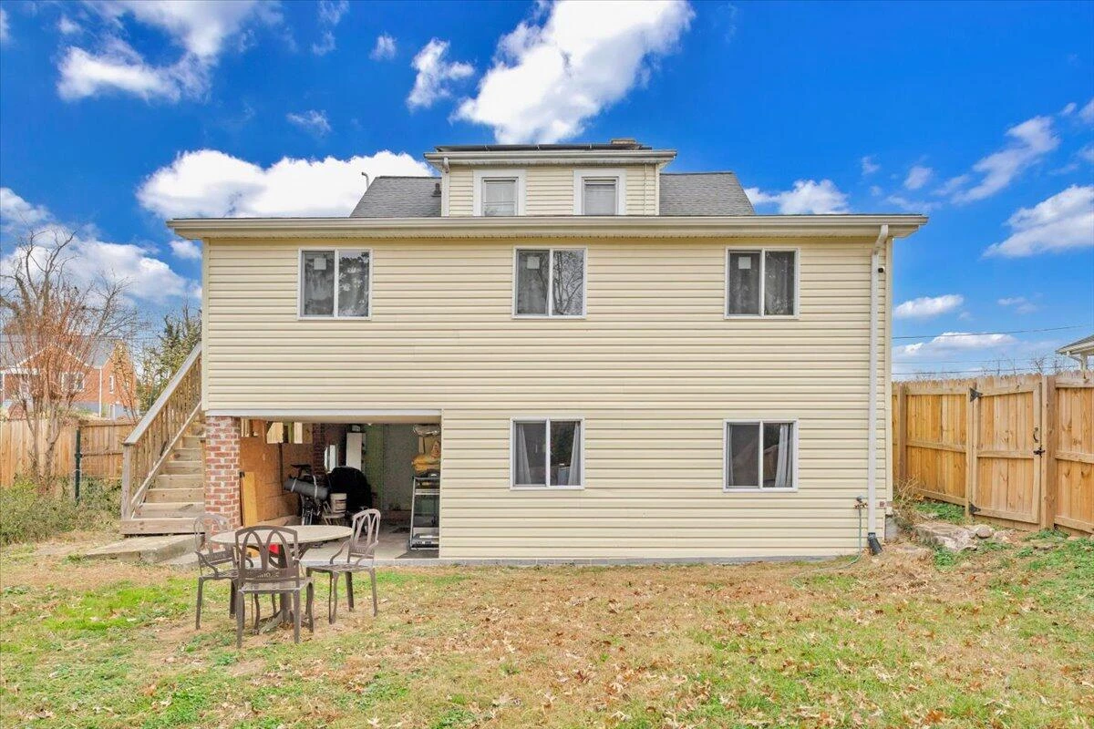 2836 Clifton ST NW - Photo 38