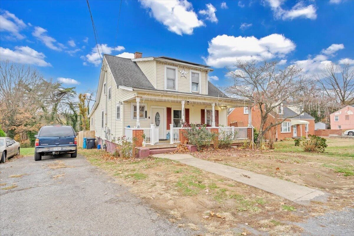 2836 Clifton ST NW - Photo 42