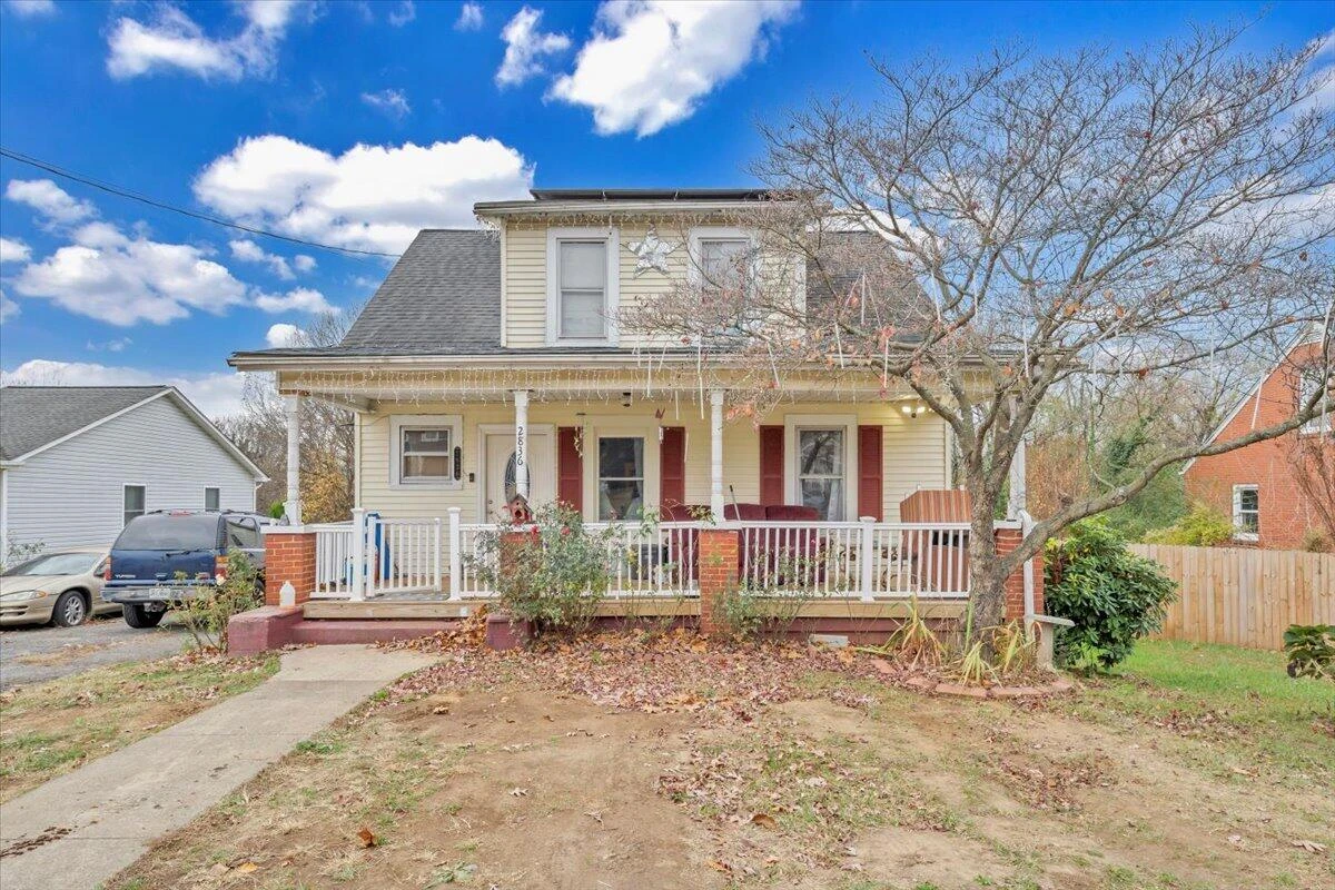 2836 Clifton ST NW - Photo 43