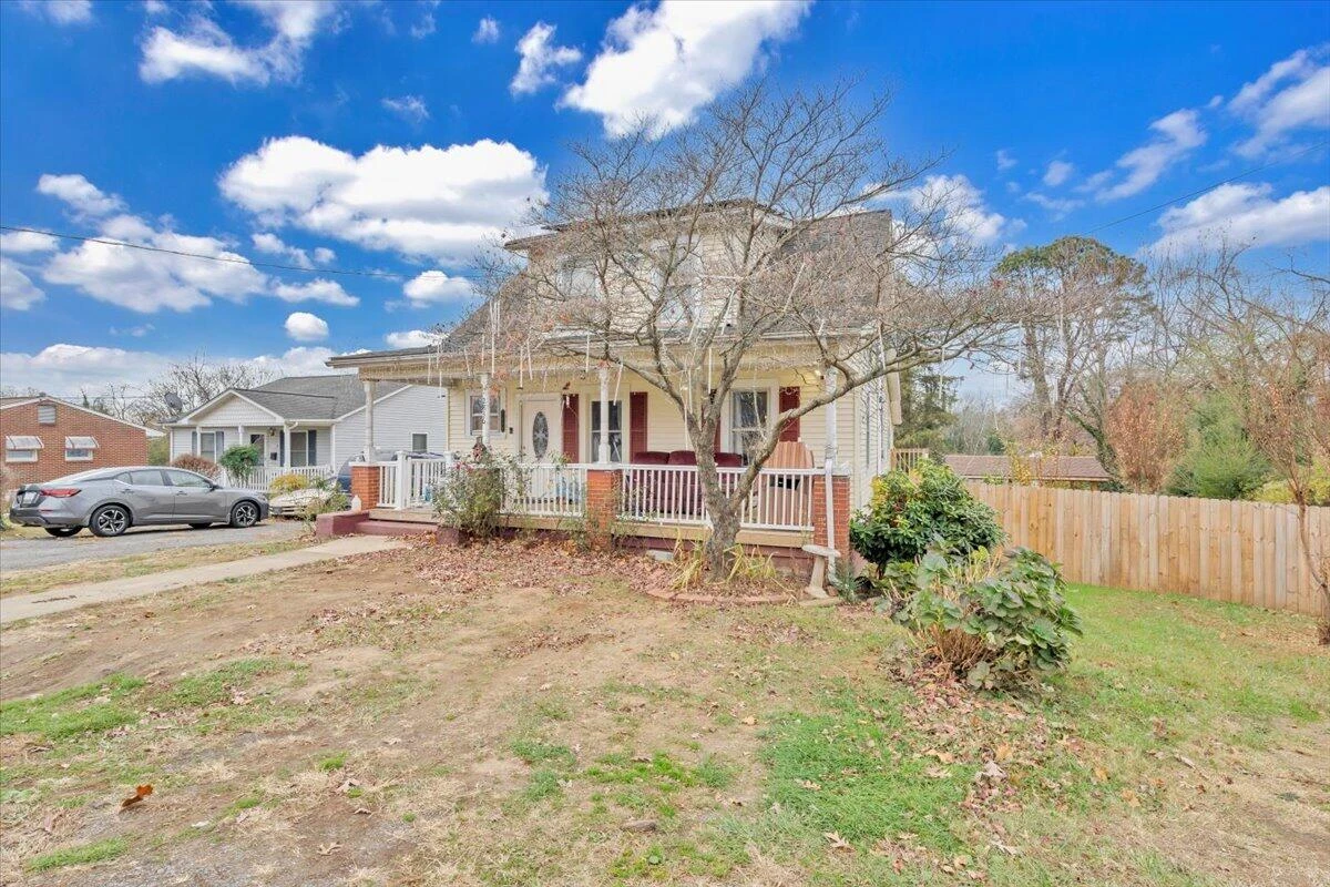 2836 Clifton ST NW - Photo 46