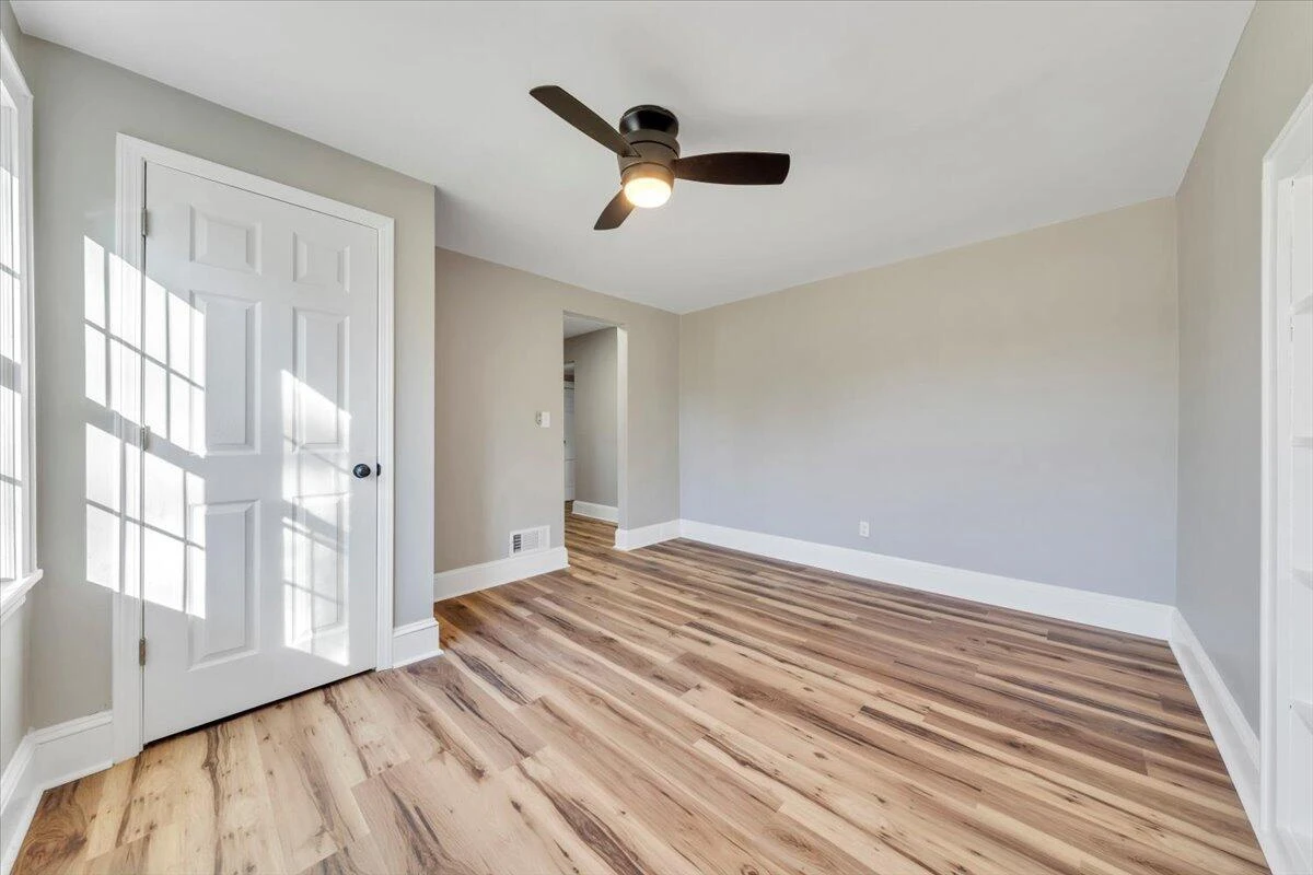 2206 Garstland DR NW - Photo 18