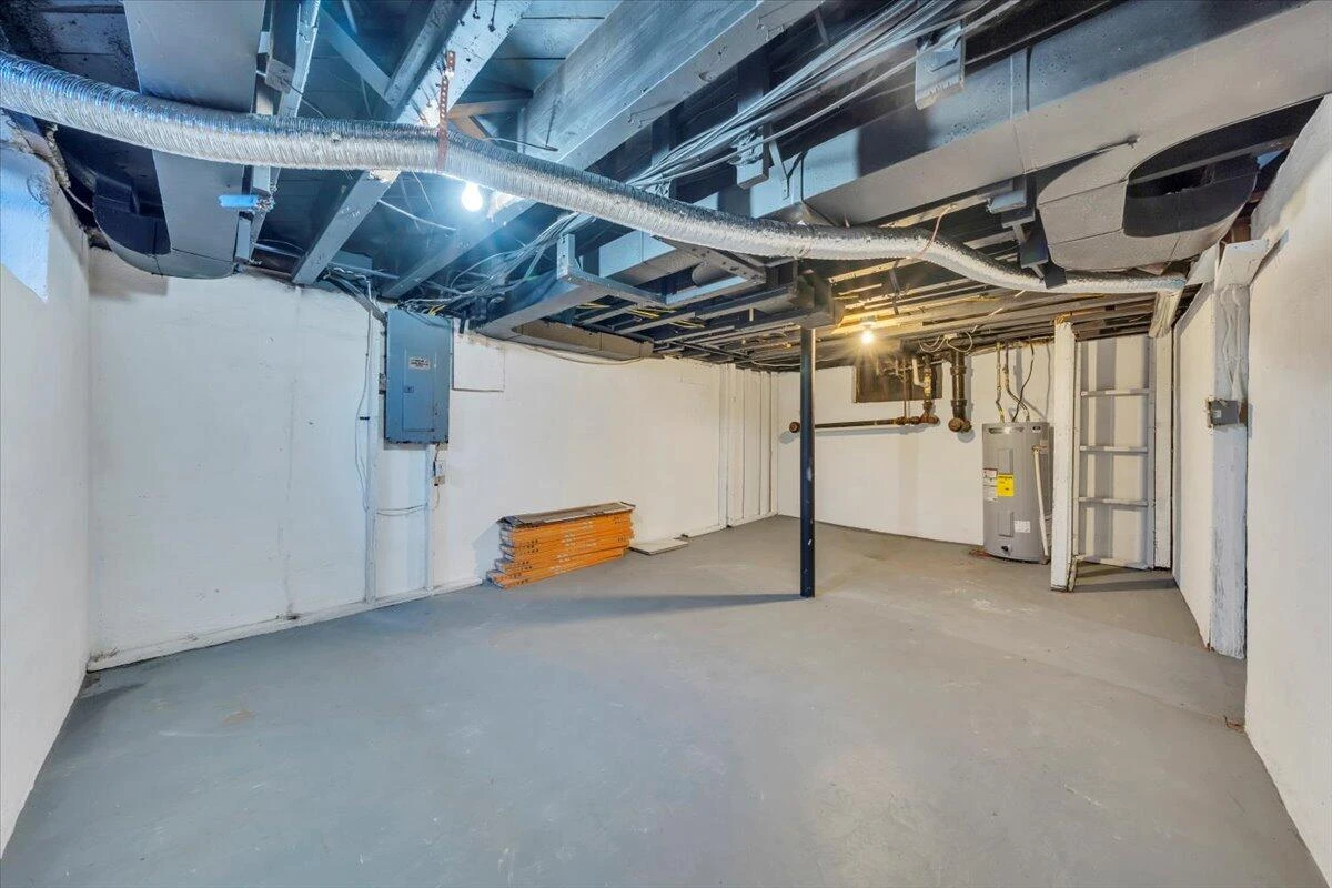 2206 Garstland DR NW - Photo 28