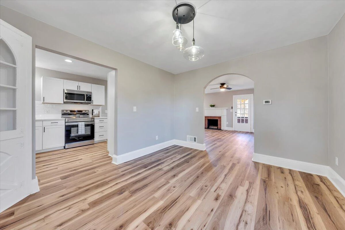 2206 Garstland DR NW - Photo 11