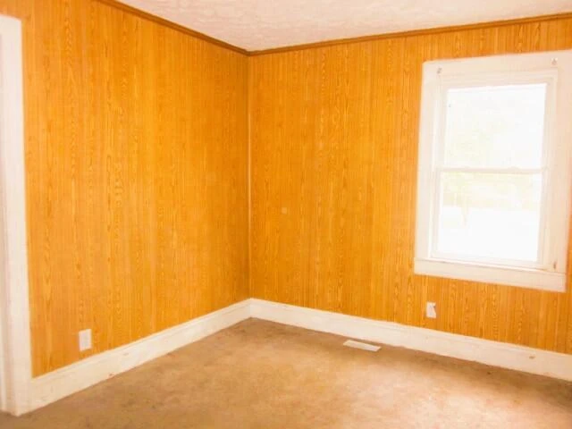 209 ROCKLAWN AVE - Photo 11