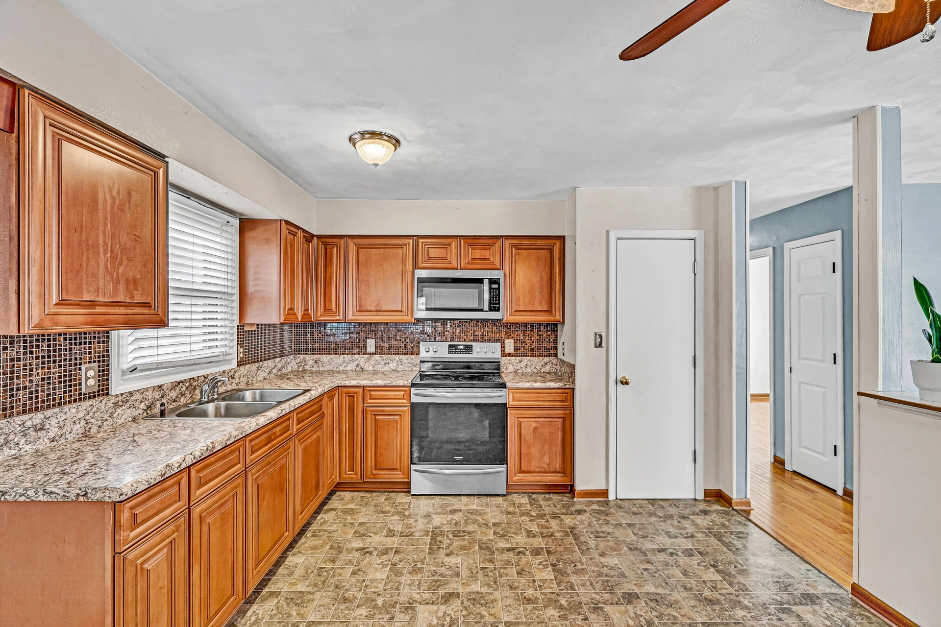 2955 Emissary DR - Photo 9
