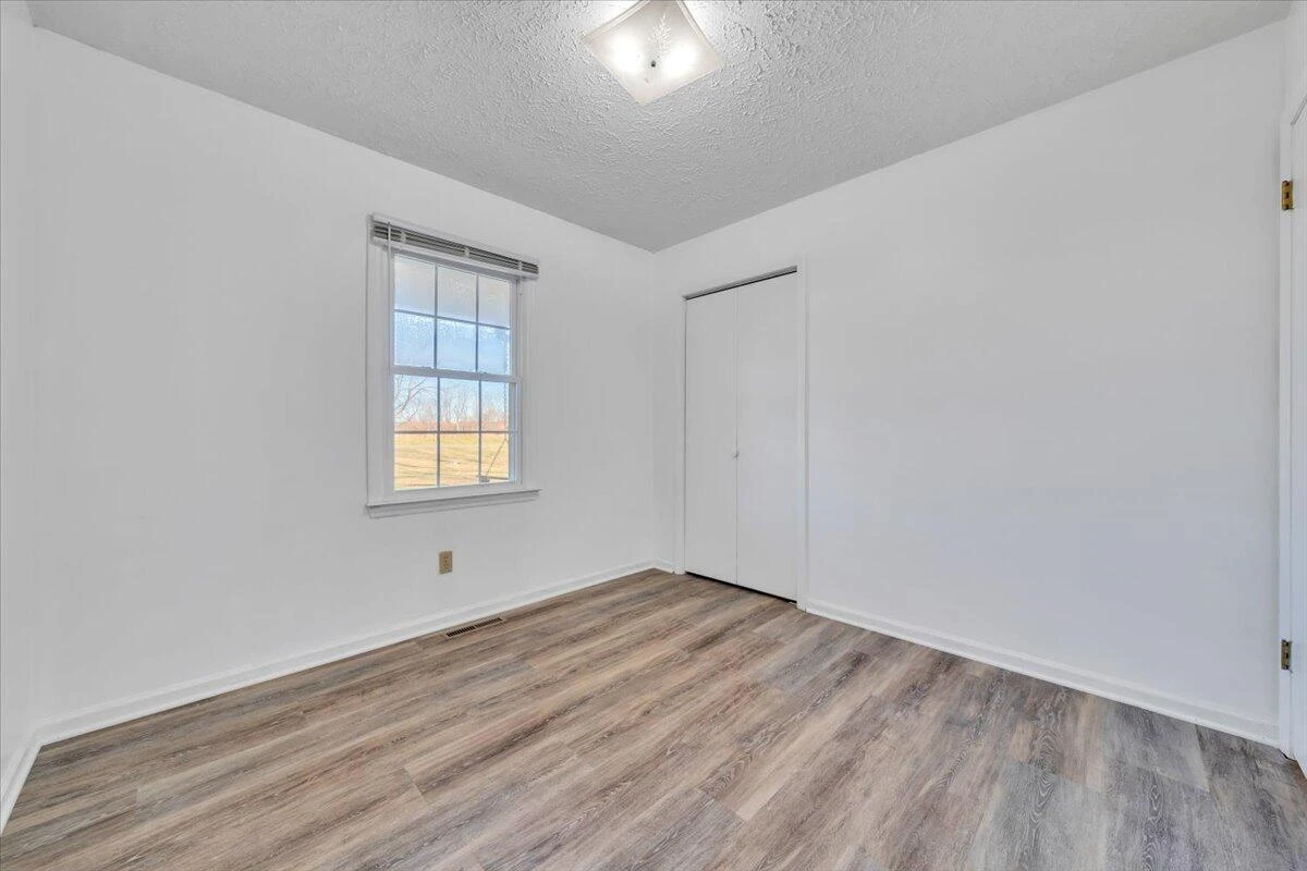 397 Commonwealth RD - Photo 18
