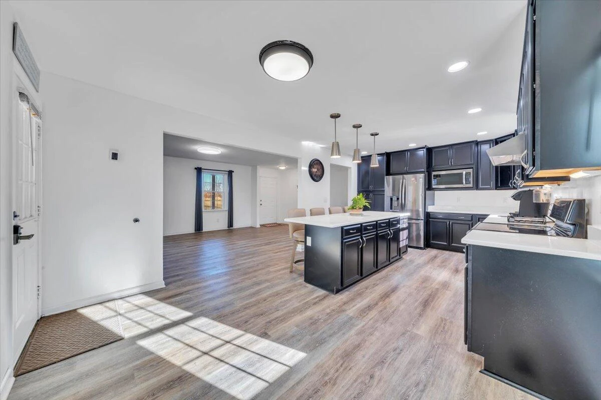 397 Commonwealth RD - Photo 6