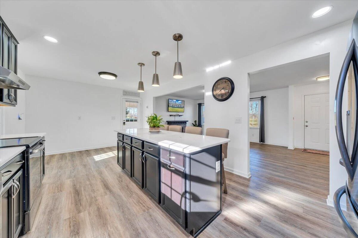 397 Commonwealth RD - Photo 9