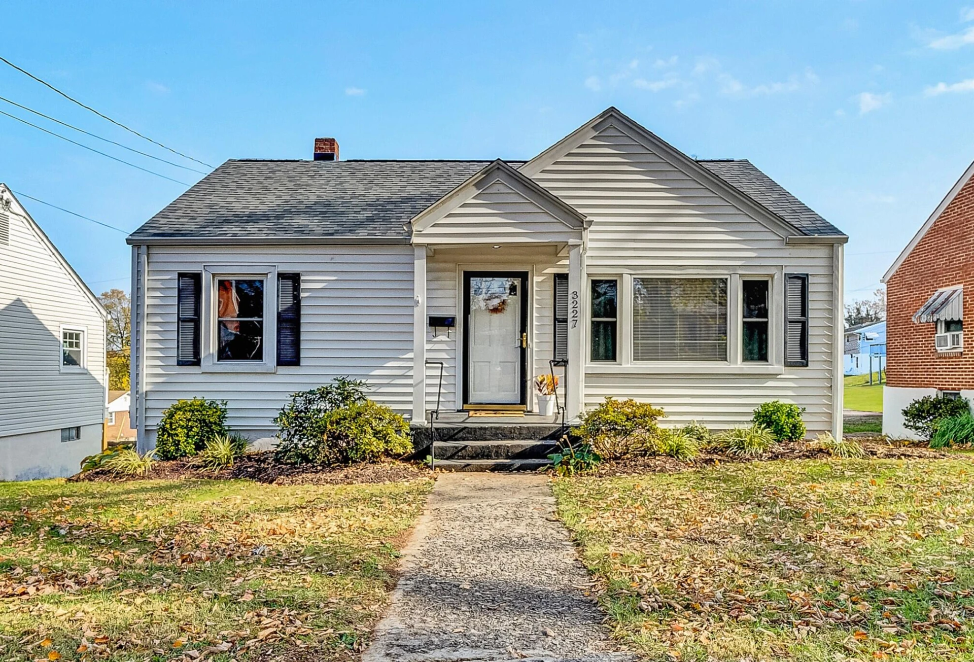 3227 Oliver RD NE