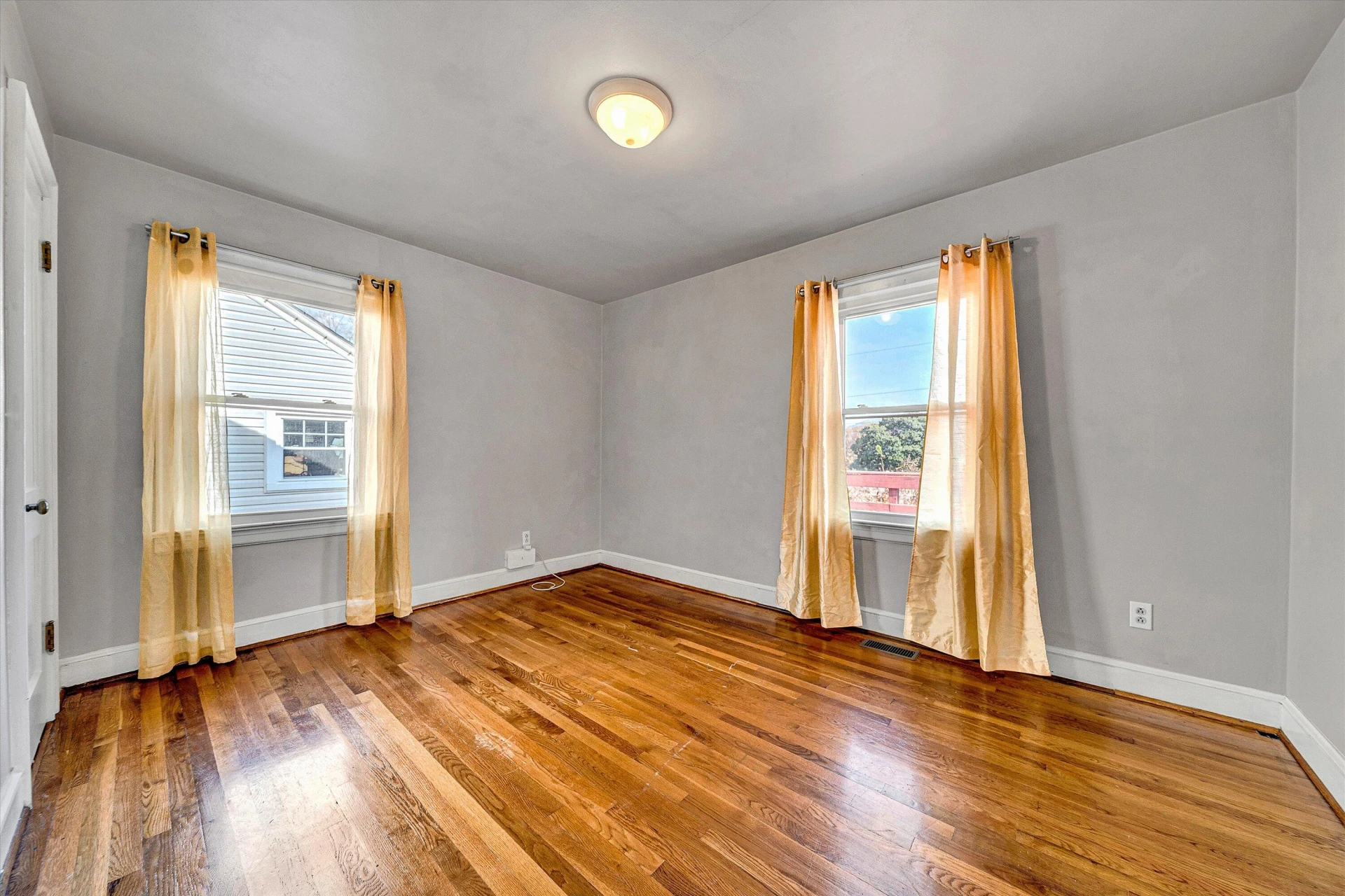 3227 Oliver RD NE - Photo 11