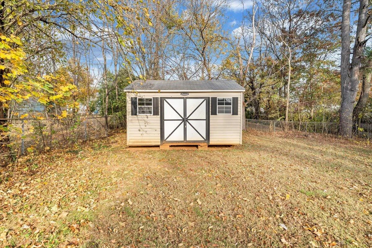 4915 Hildebrand RD NW - Photo 36