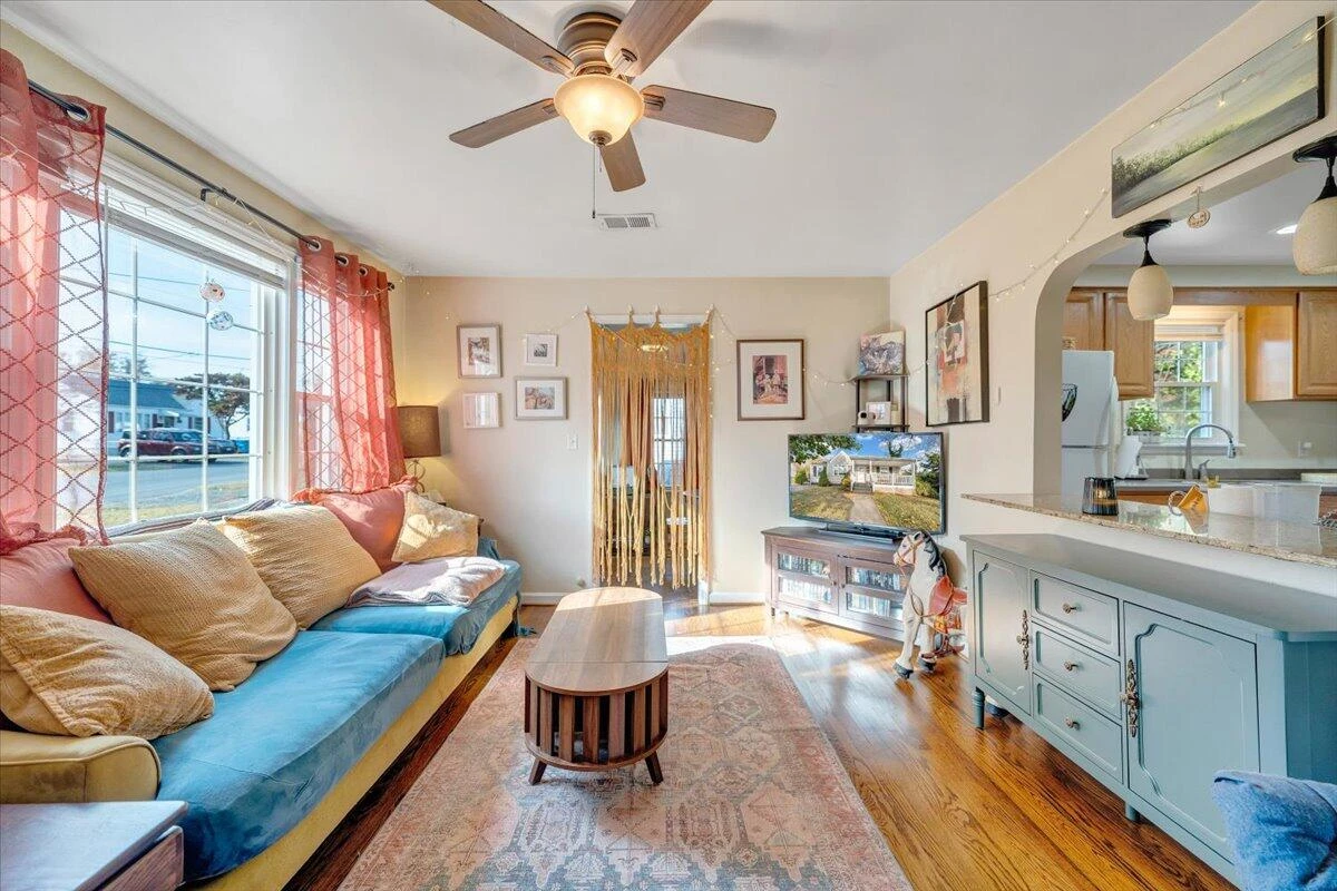 4915 Hildebrand RD NW - Photo 8