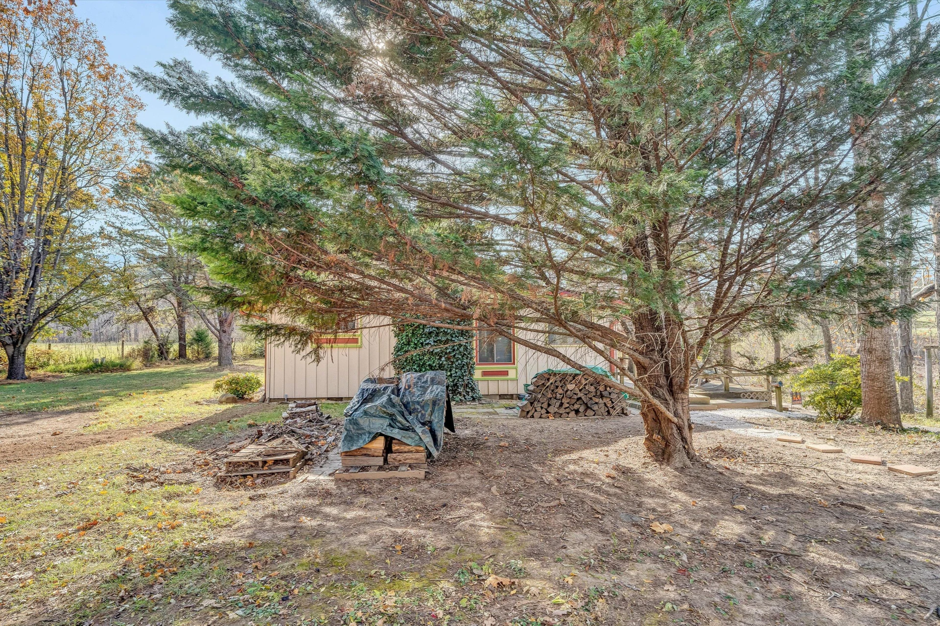 6742 Upper Craigs Creek RD - Photo 25