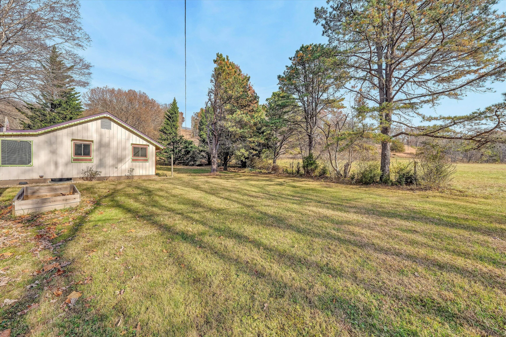 6742 Upper Craigs Creek RD - Photo 33