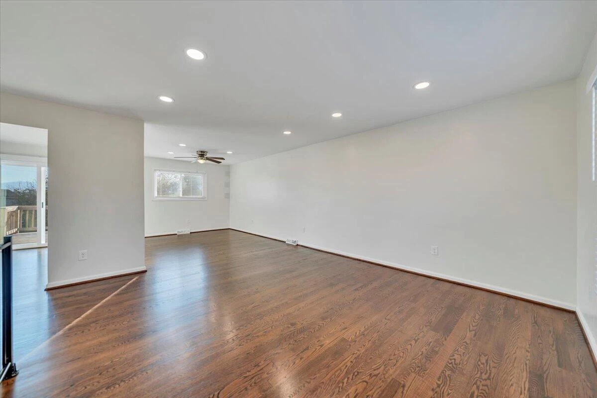 3844 Red Fox DR NW - Photo 5