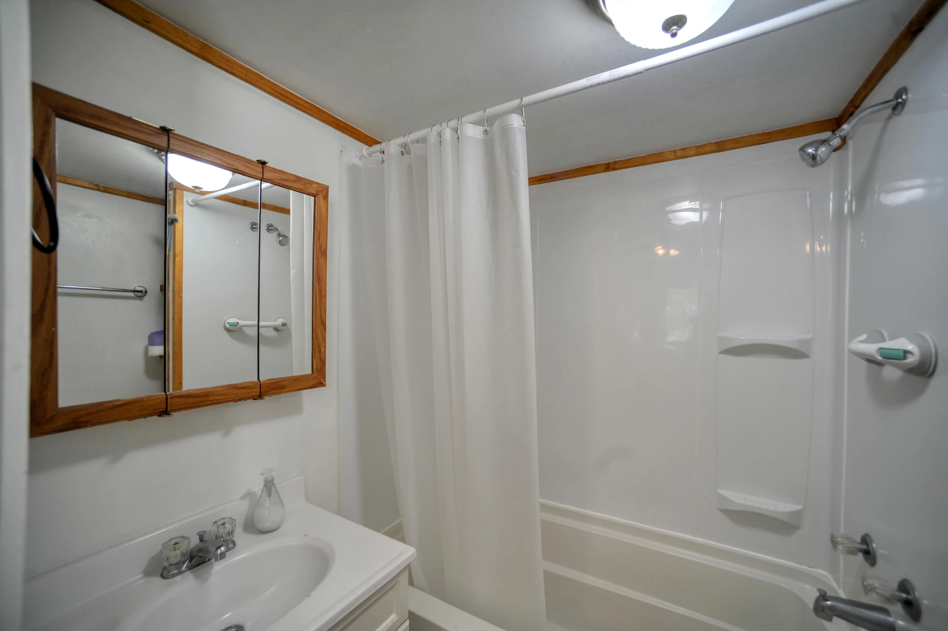 909 N POCAHONTAS AVE - Photo 9