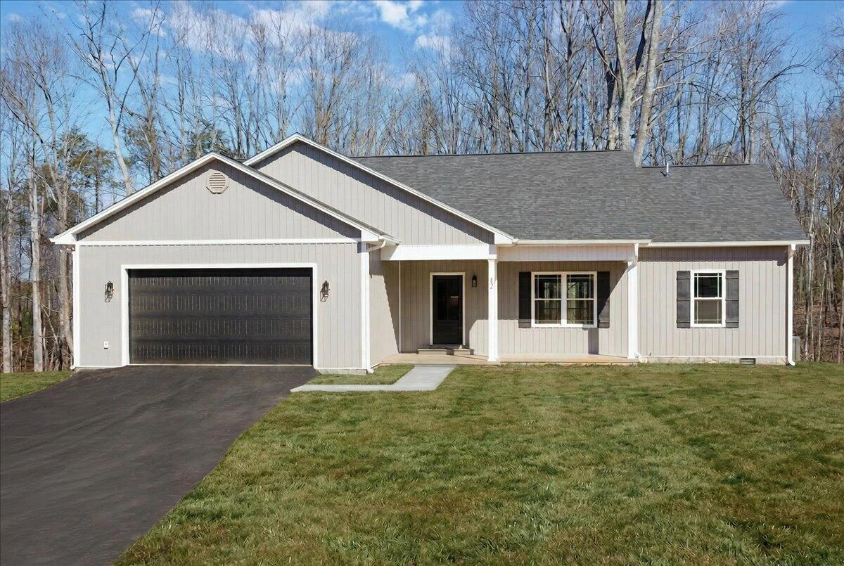 42 Belvior CIR