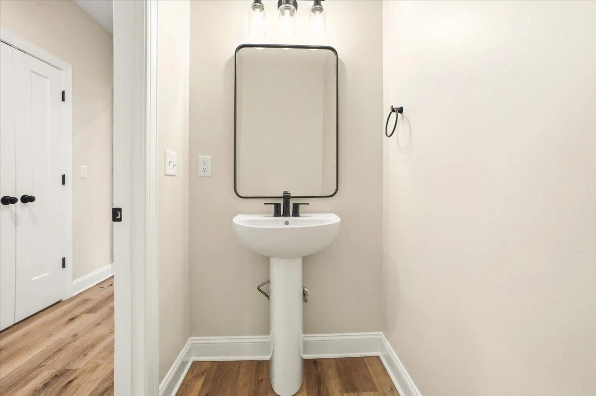 42 Belvior CIR - Photo 36