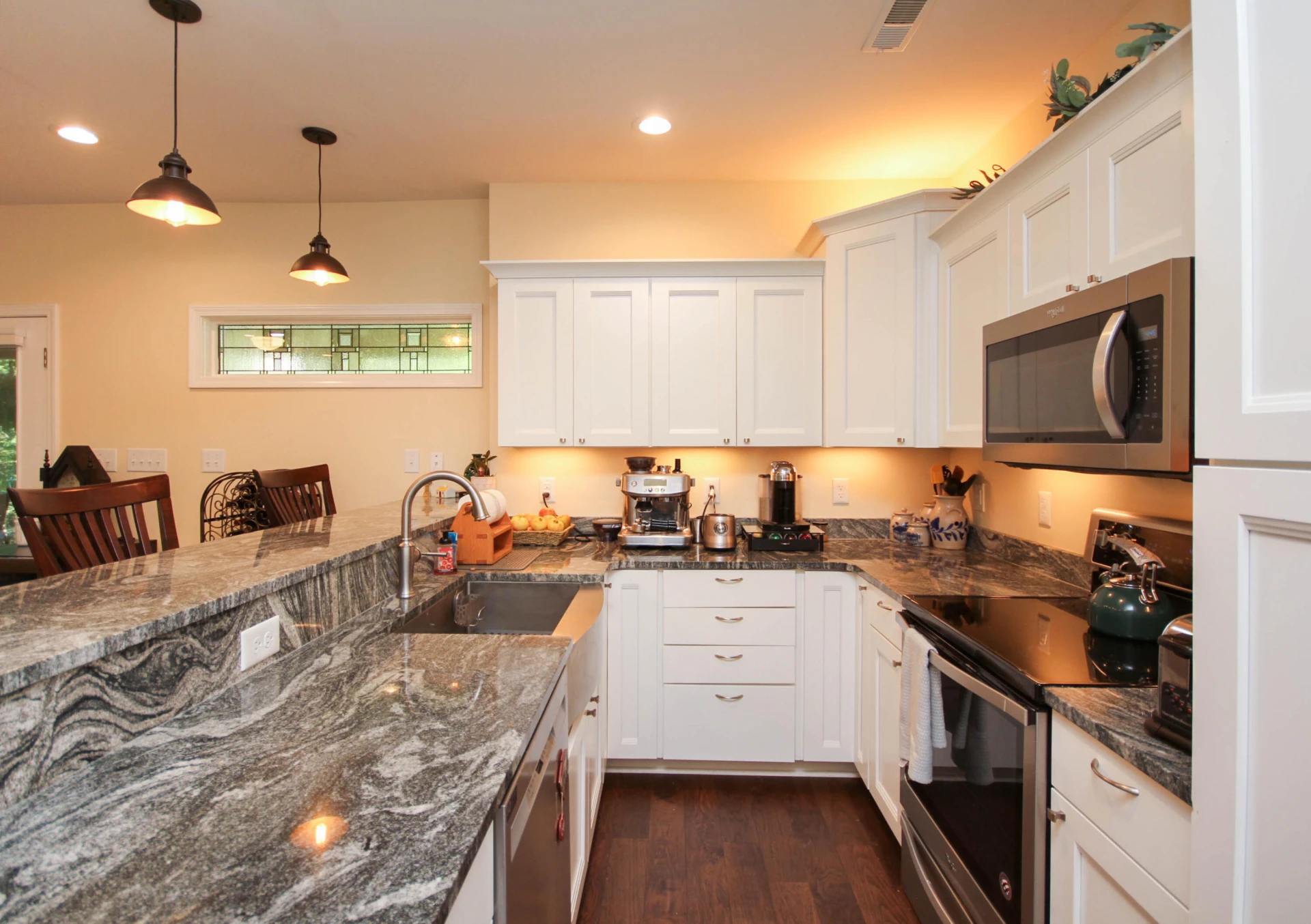 1325 Webb Mountain RD - Photo 9