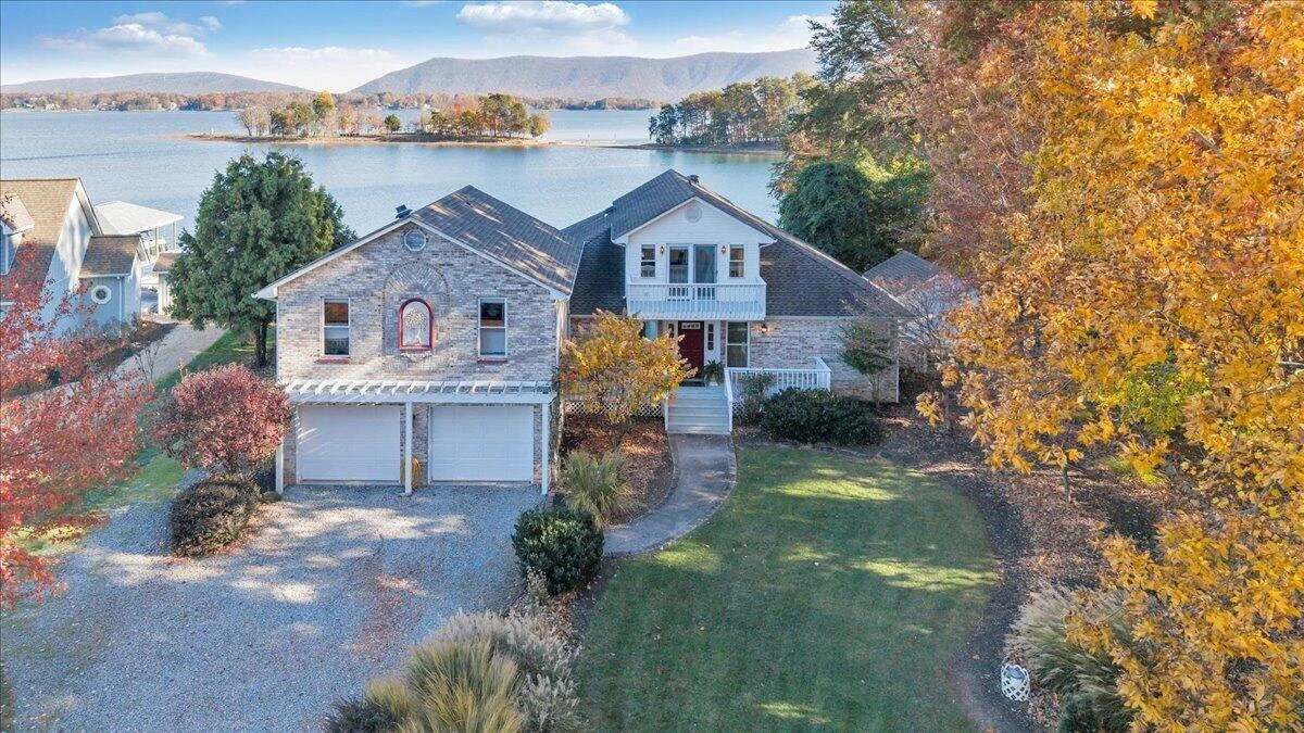 362 Carrs Point LN - Photo 2