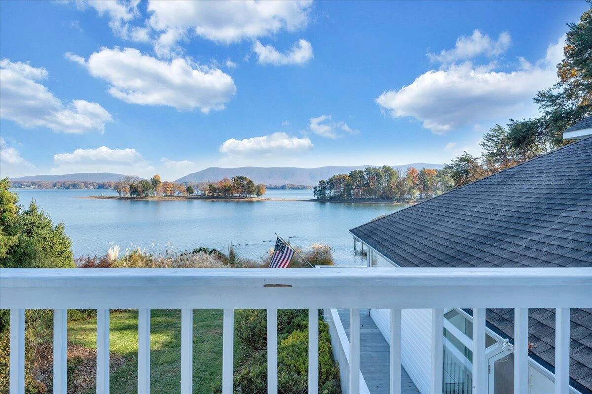 362 Carrs Point LN - Photo 26