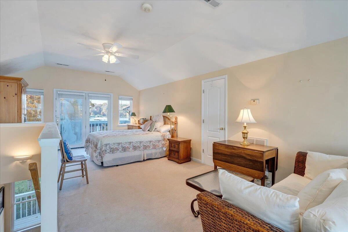362 Carrs Point LN - Photo 27