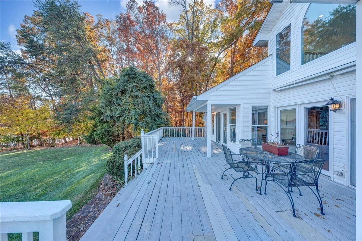362 Carrs Point LN - Photo 32