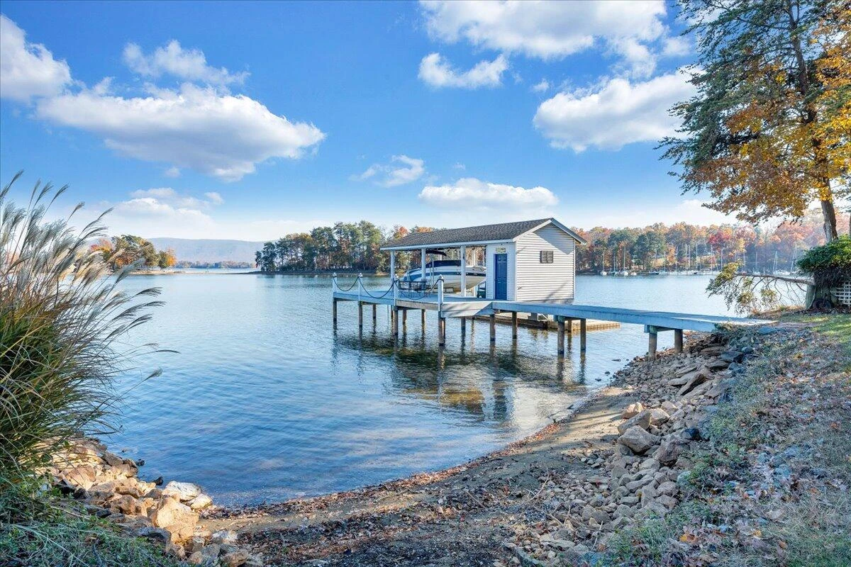 362 Carrs Point LN - Photo 38