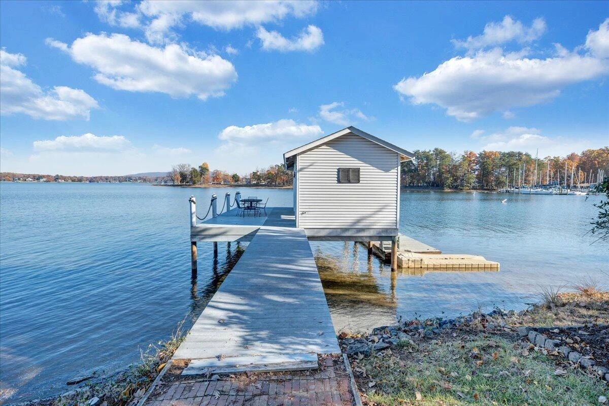 362 Carrs Point LN - Photo 39